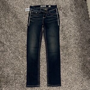NEW- BKE Women's Payton Dark Wash Jeans. Size 24S